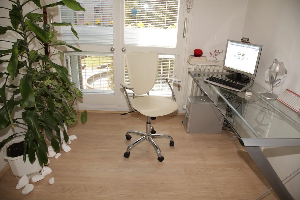Apartment Spacious Liman โนวีซาด ภายนอก รูปภาพ