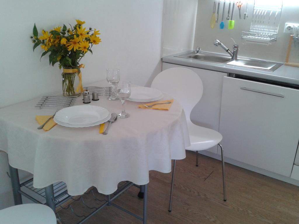 Apartment Spacious Liman โนวีซาด ภายนอก รูปภาพ
