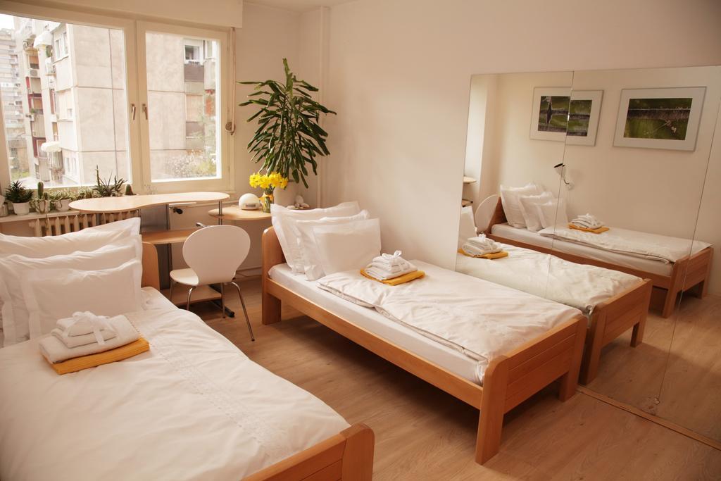 Apartment Spacious Liman โนวีซาด ภายนอก รูปภาพ